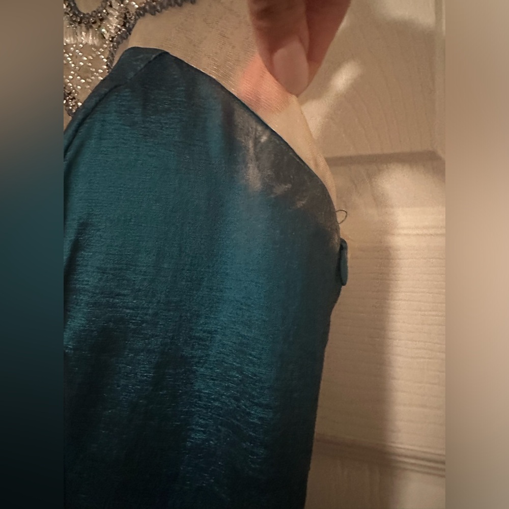 Stunning teal mermaid illusion dress - Picture 5 of 7